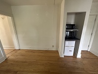 240 W. Lakelawn Place - 1 Bedroom (Unit 6)