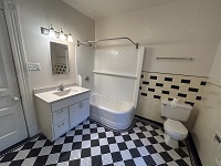 315 N. Pinckney Street - 4 Bedroom (Unit 3)