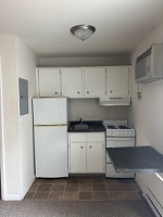 134 E. Johnson Street - Studio - Unit 204