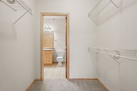 Valencia Place - 1 Bed + Den #302