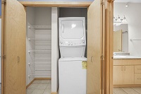 Valencia Place - 1 Bed + Den #302