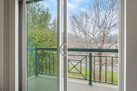 Valencia Place - 1 Bed + Den #302