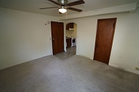 215 N. Ingersoll Street - 1 Bedroom Apartment 4