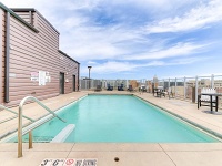 Yugo Madison Lux - Rooftop Pool