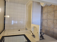 Metropolitan Apartments - 1 Bedroom