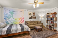 204 N. Pinckney Street - Studio