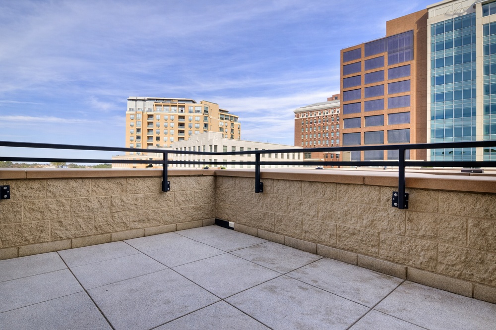 2 BR Penthouse Terrace