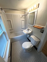 366 E. Lakeside Street