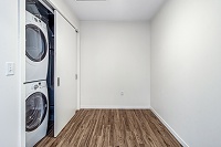 Ovation 309 - 10th Floor - 1BD + Den/1BA