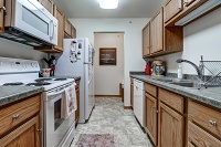 Seminole Valley - 2 BR Upper - Kitchen