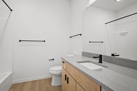 The Irwin - North Apartment
