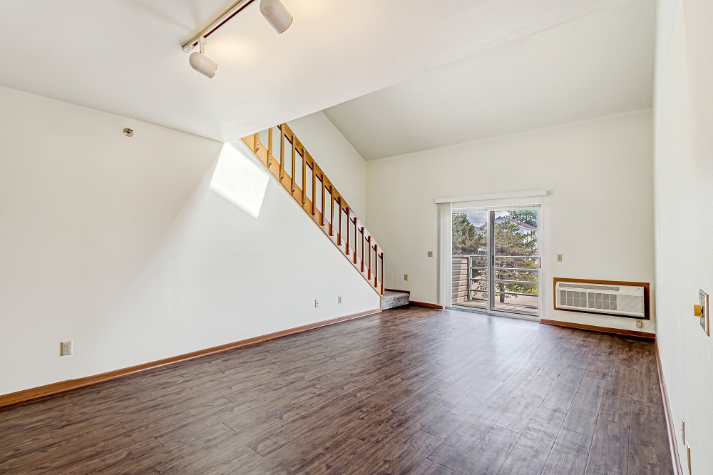 2 BR Loft / 2 Bath