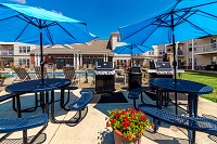 Waterside - Grilling Station Near Pool