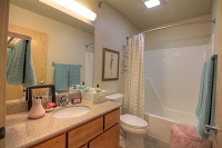 229 W Lakelawn Pl