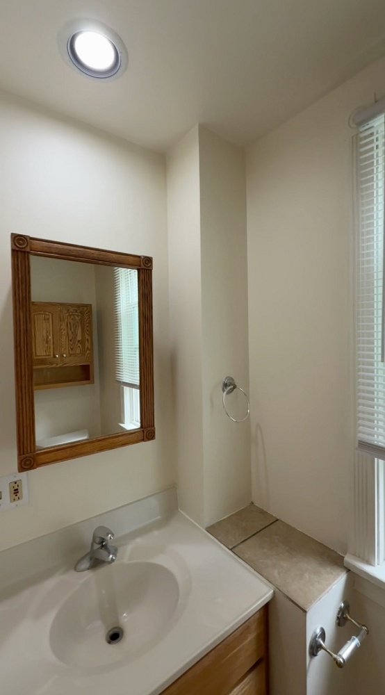Unit 1 - 4 BR