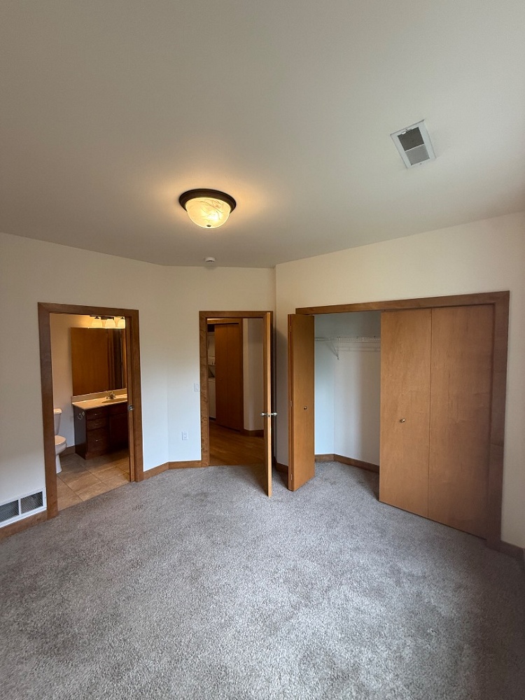 1205 Mound St - Unit 1