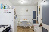 403 W. Wilson Street - 2 Bedroom + Den - Unit 5