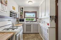 403 W. Wilson Street - 2 Bedroom + Den - Unit 6