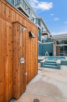 Trader's Way - Outdoor Shower