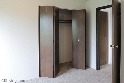 1 Bedroom Lakeview