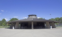 Royal Arms Apartments - Oscar Rennebohm Park Pavilion