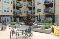 Granite Ridge - Courtyard