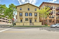 202 N. Pinckney Street