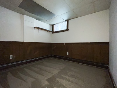4 Bedroom / 2 Level (103 N Franklin)