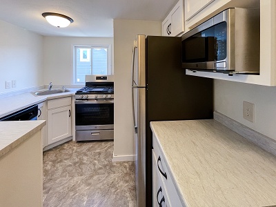 1 Bedroom (Apt #3)