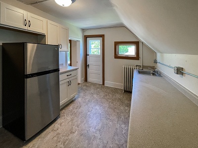 1 Bedroom (Apt #3)