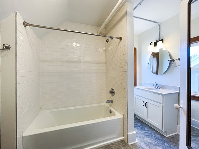 1 Bedroom (Apt #3)