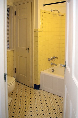 Apt. E - Bathroom