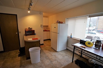 1 Bedroom - 1E
