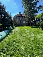 370 E. Lakeside Street