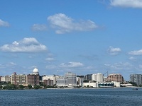 370 E. Lakeside Street