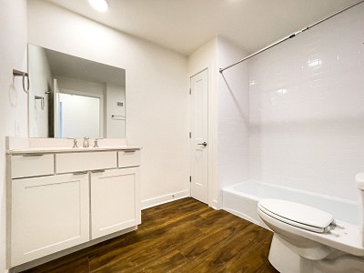 1 Bedroom (Apt 308)