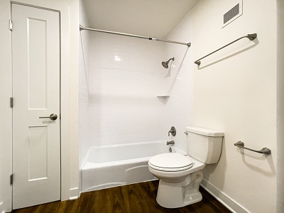 1 Bedroom (Apt 308)