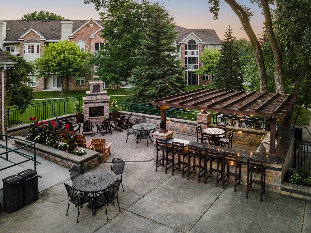 Outdoor Fireplace and Grill