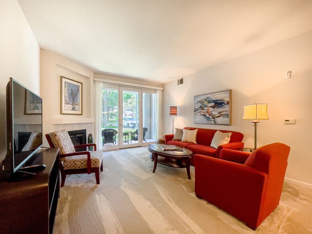2 Bedroom / 2 Bath