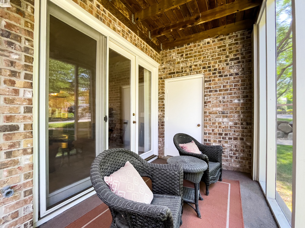 2 Bedroom / 2 Bath