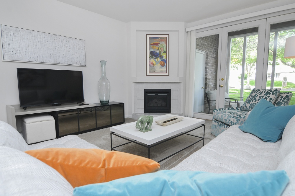 2 Bedroom / 2 Bath