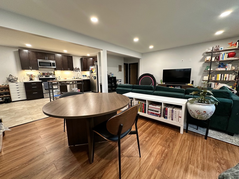 Apt #1 - 2 Bedroom