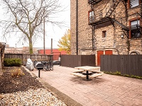 Cardinal Apartments - BBQ/Picnic Area