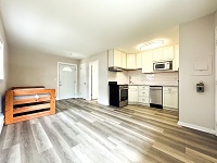 152 E. Johnson Street - Studio - Apartment #9