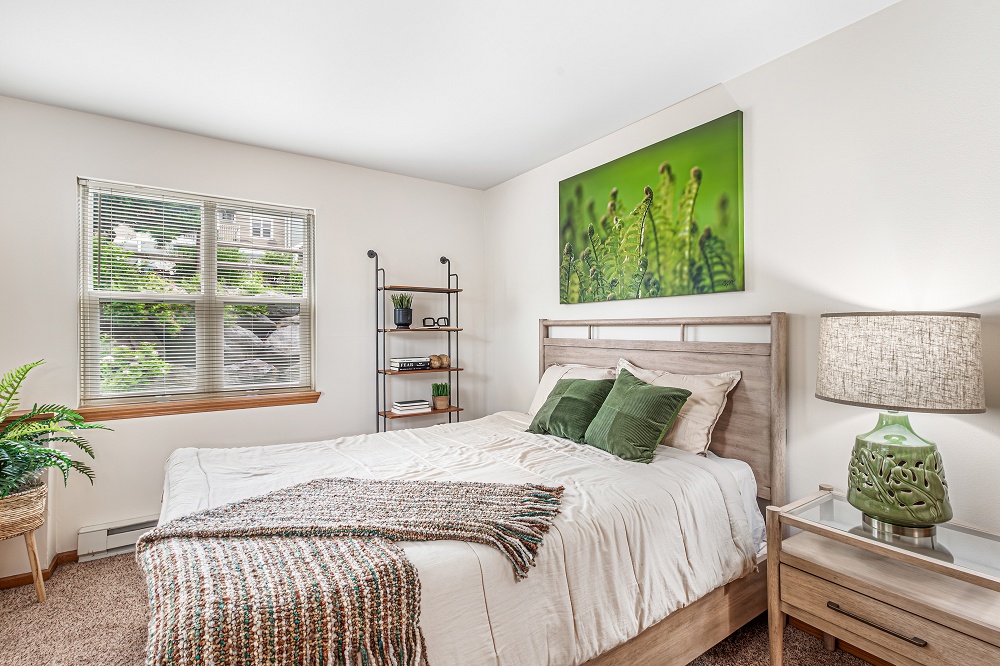 2 Bedroom / 2 Bath