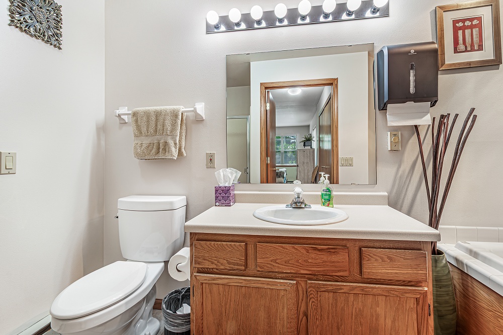 2 Bedroom / 2 Bath